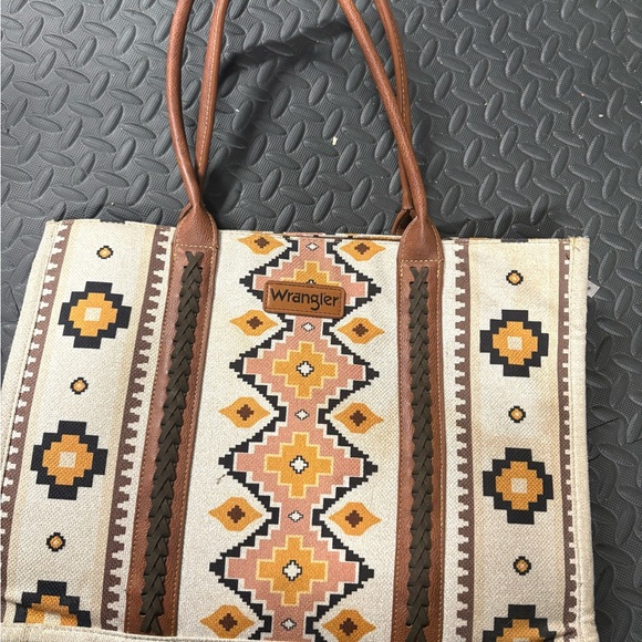 Aztec Wrangler Large Tote Bag - Picture 2 of 4